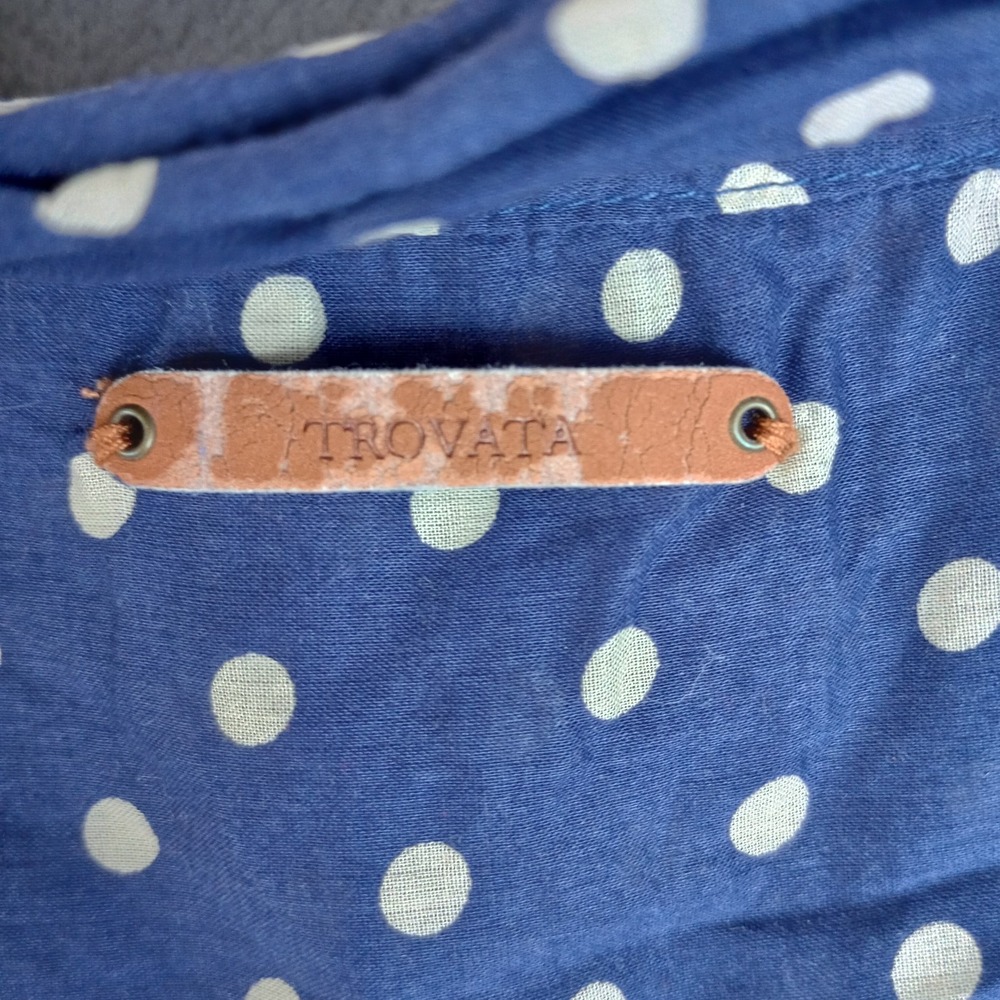 Birds of Paradis By Trovata Popover Shirts Med Navy Polka Dot Lace Peekaboo Back - Picture 8 of 10